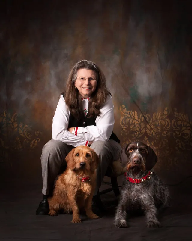 Cindy at Aaahroo Kennel with some of her dogs.